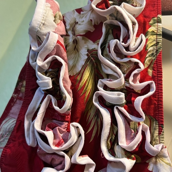 Vibrant Floral Ruffle Blouse - Picture 10 of 12